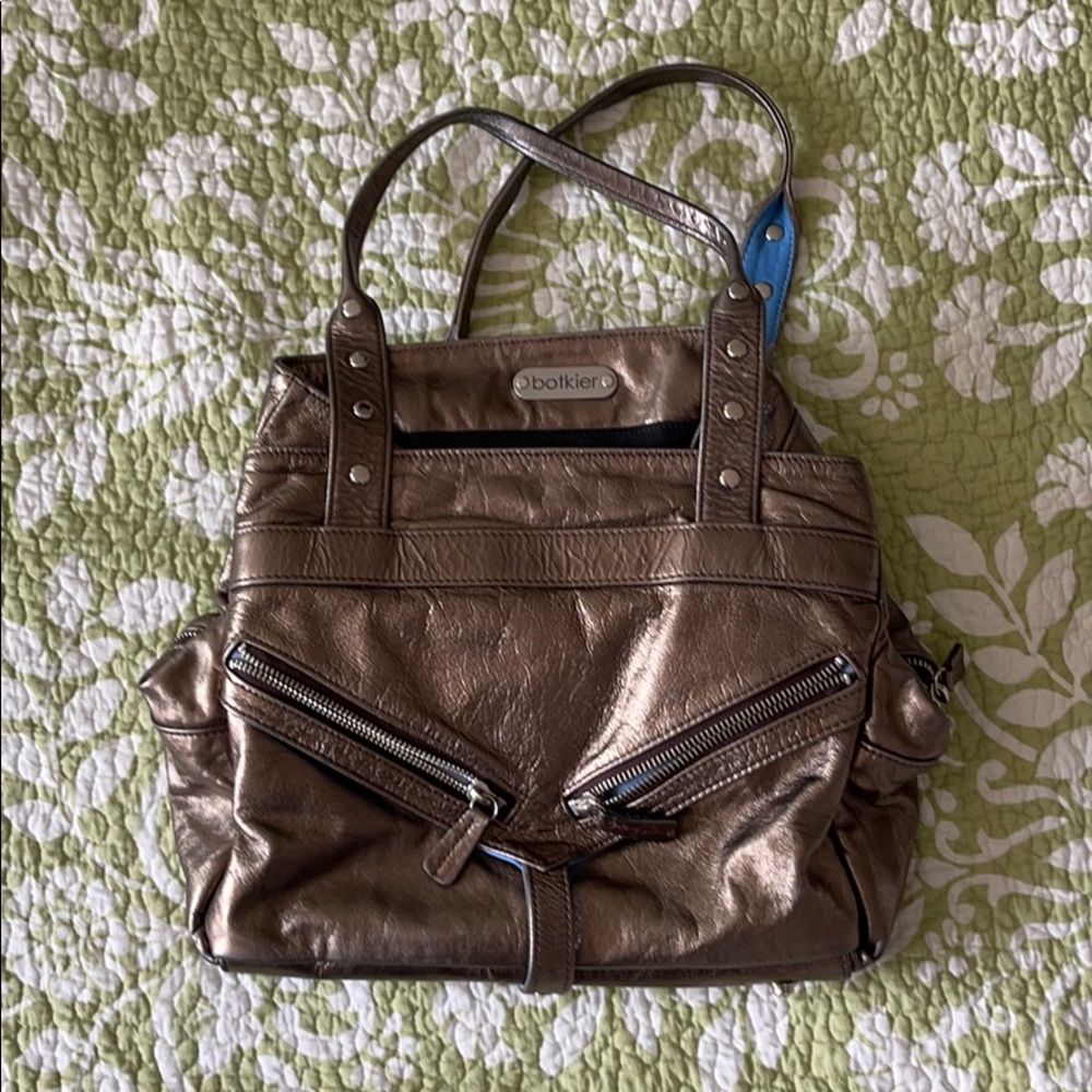 Botkier Trigger bag